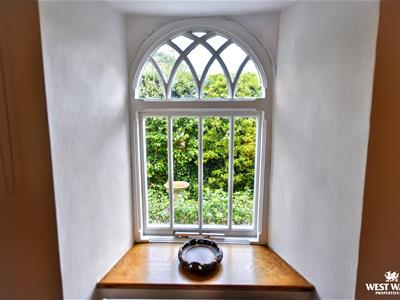 Picture 8